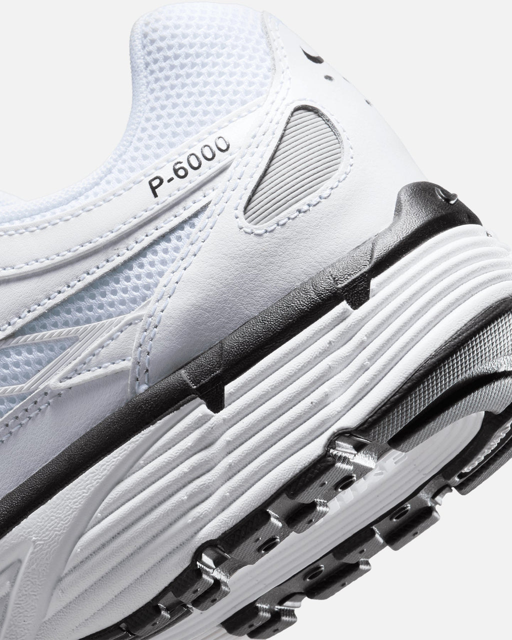 Nike P-6000 White/Black