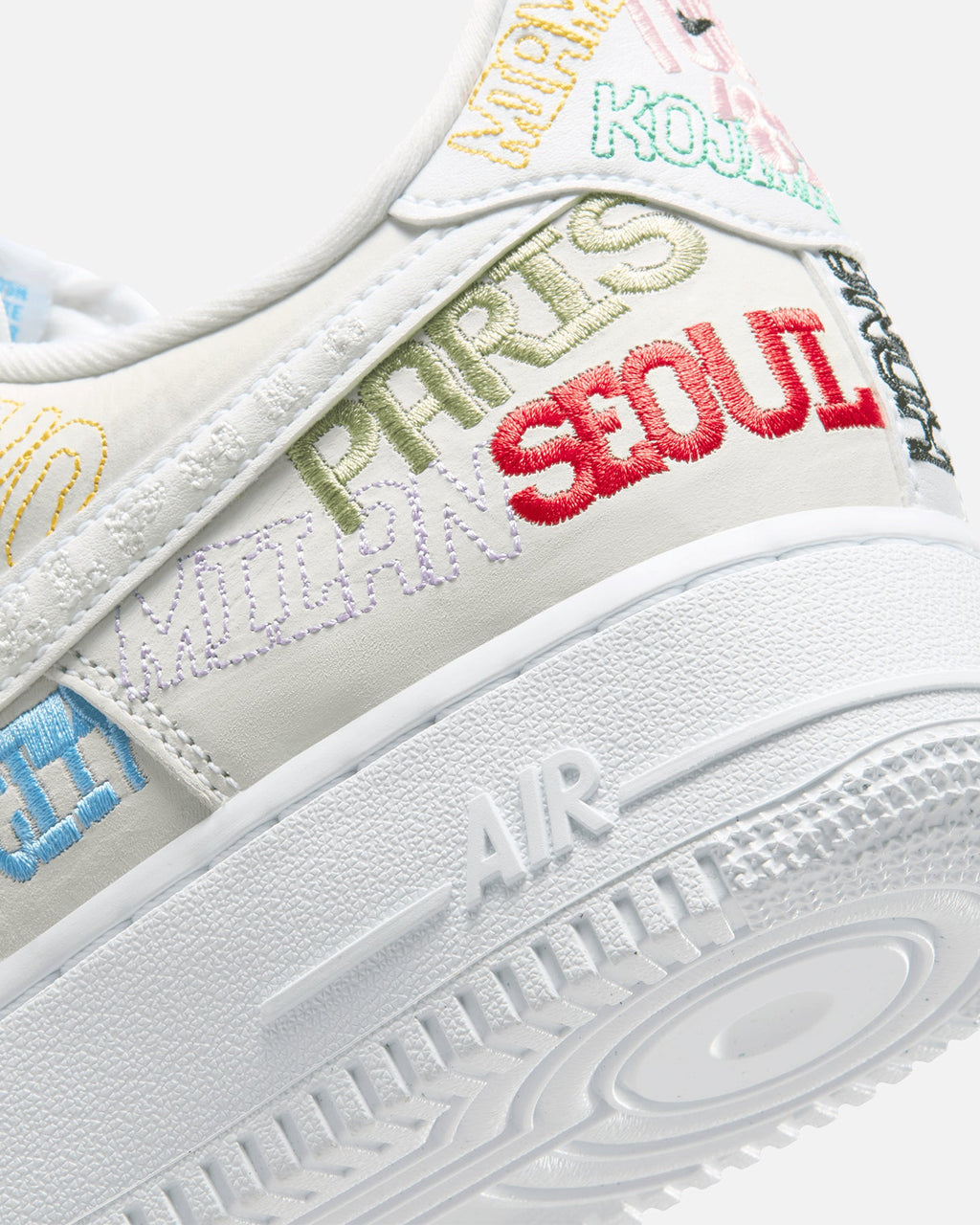 Nike Air Force 1 '07 LV8 White/White