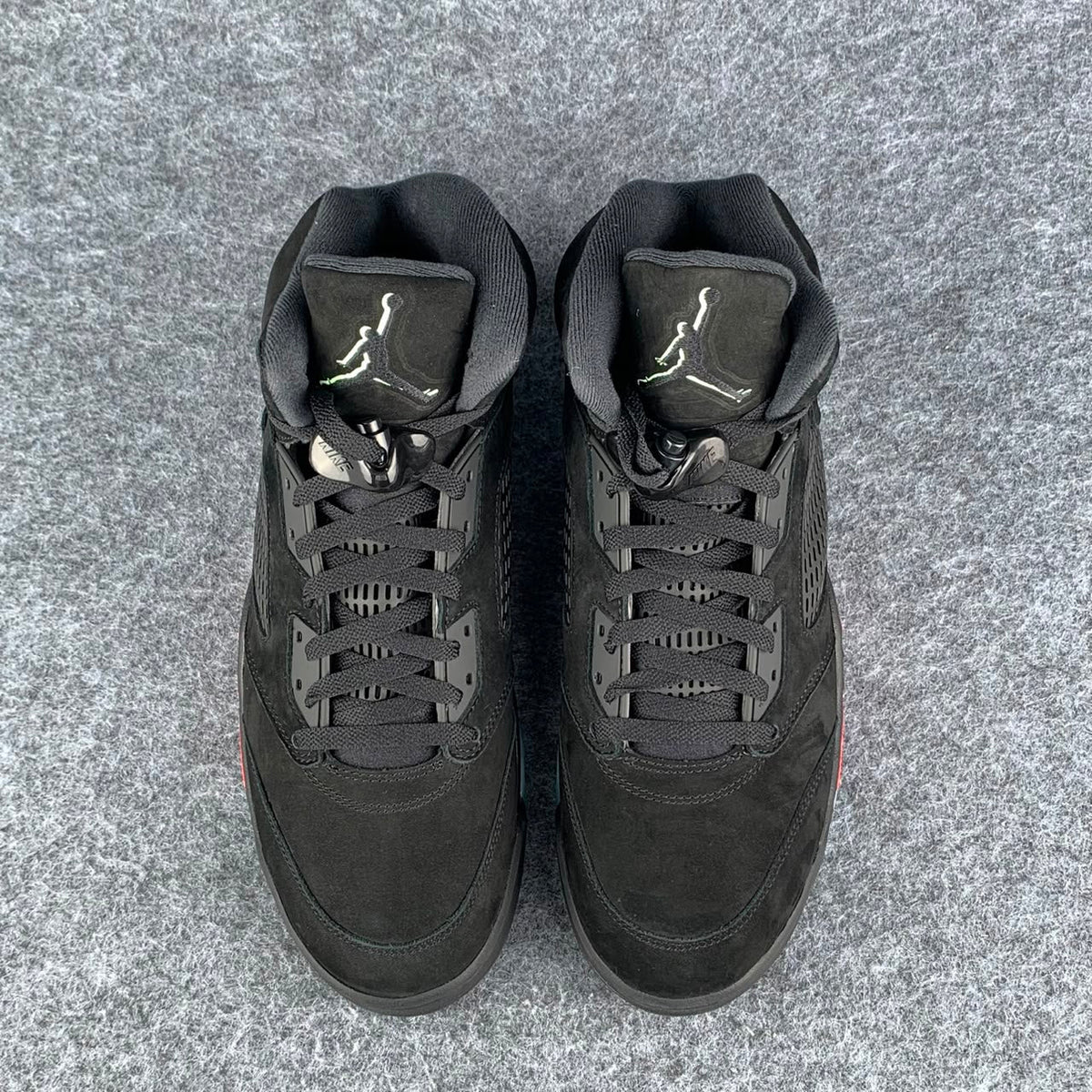 (Early Look) Air Jordan 5 Retro 'Halloween'