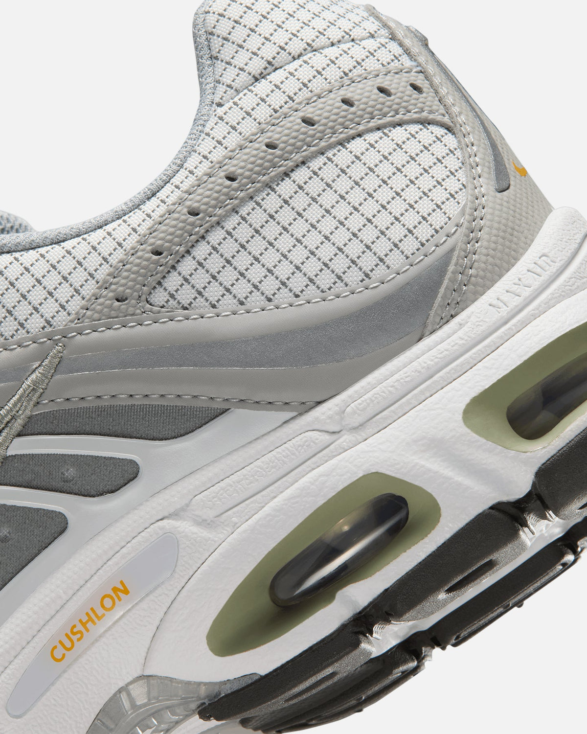 Nike Air Max Moto 2K