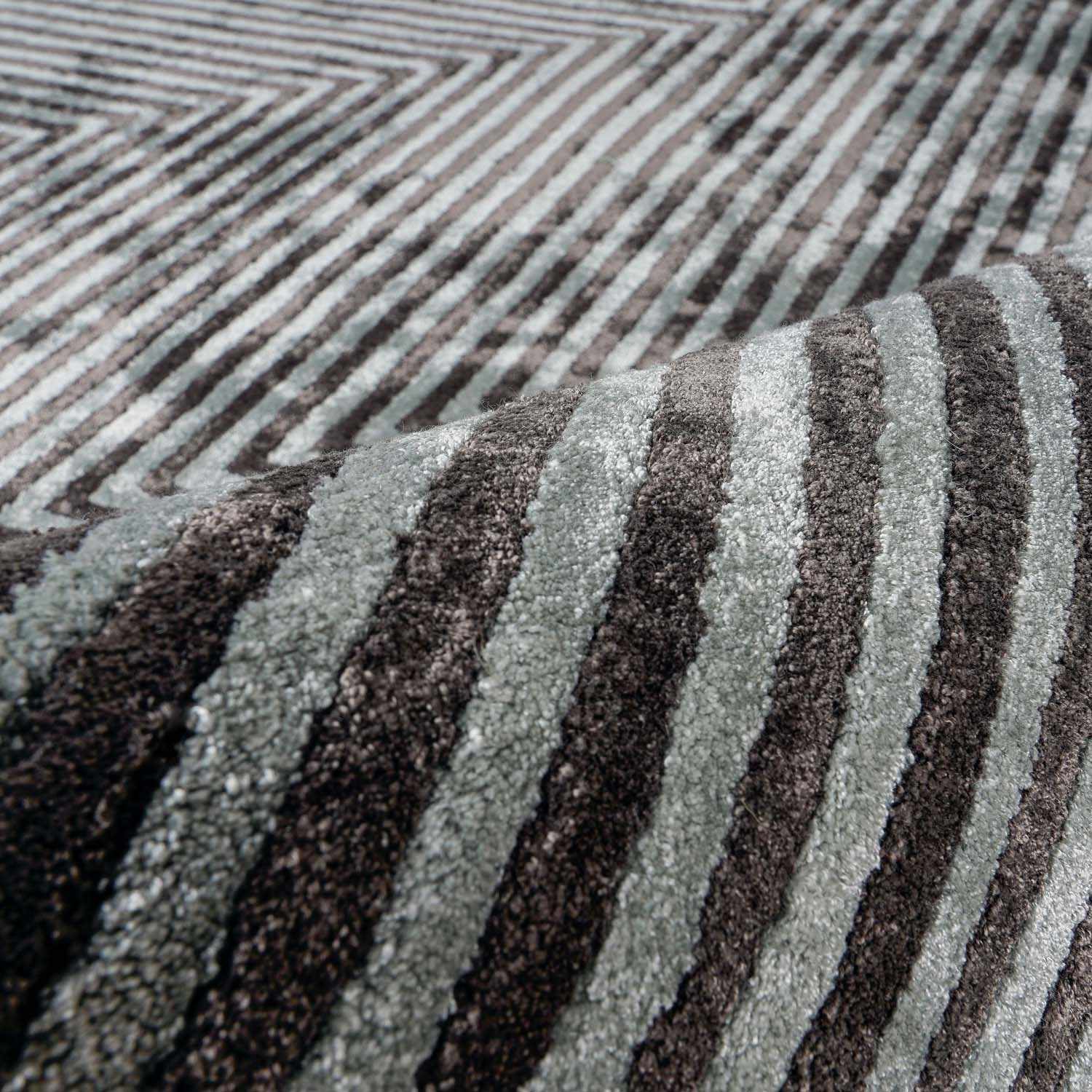 Quartz Patterned Sheen Gray/Green Viscose Rug