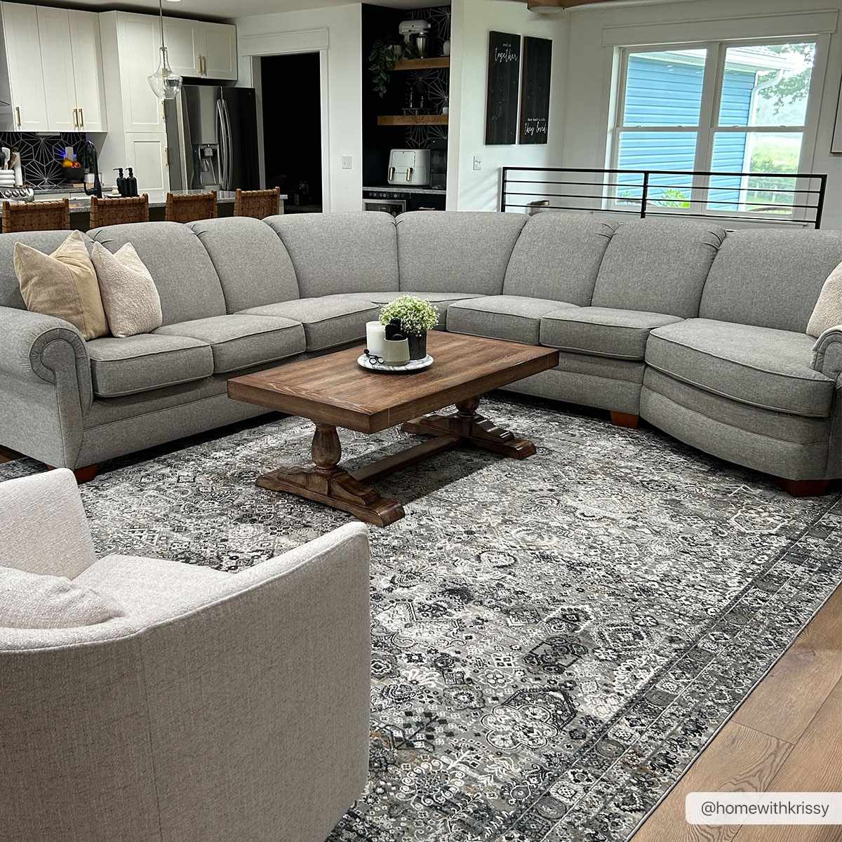Bellara Luxury Fringed Faux Silk Rug