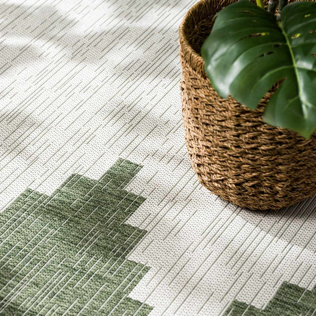 Djugun Green Performance Outdoor Rug