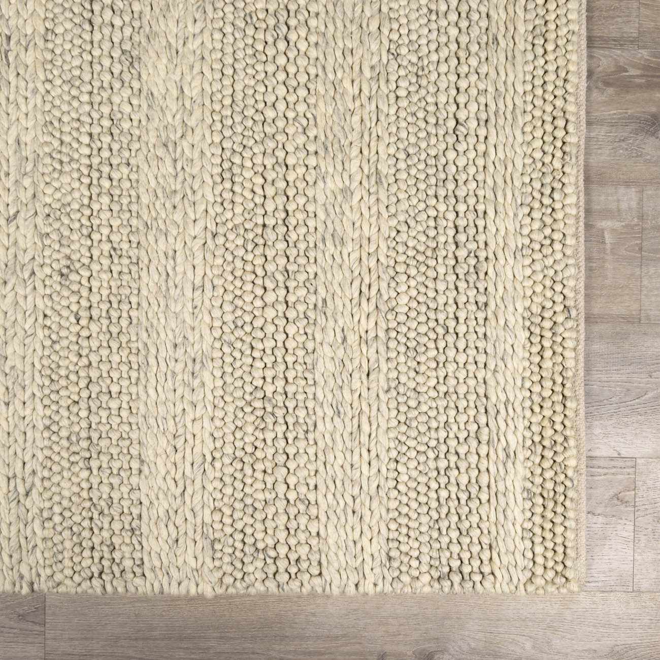 Hanlontown Premium Hand Woven Wool Area Rug