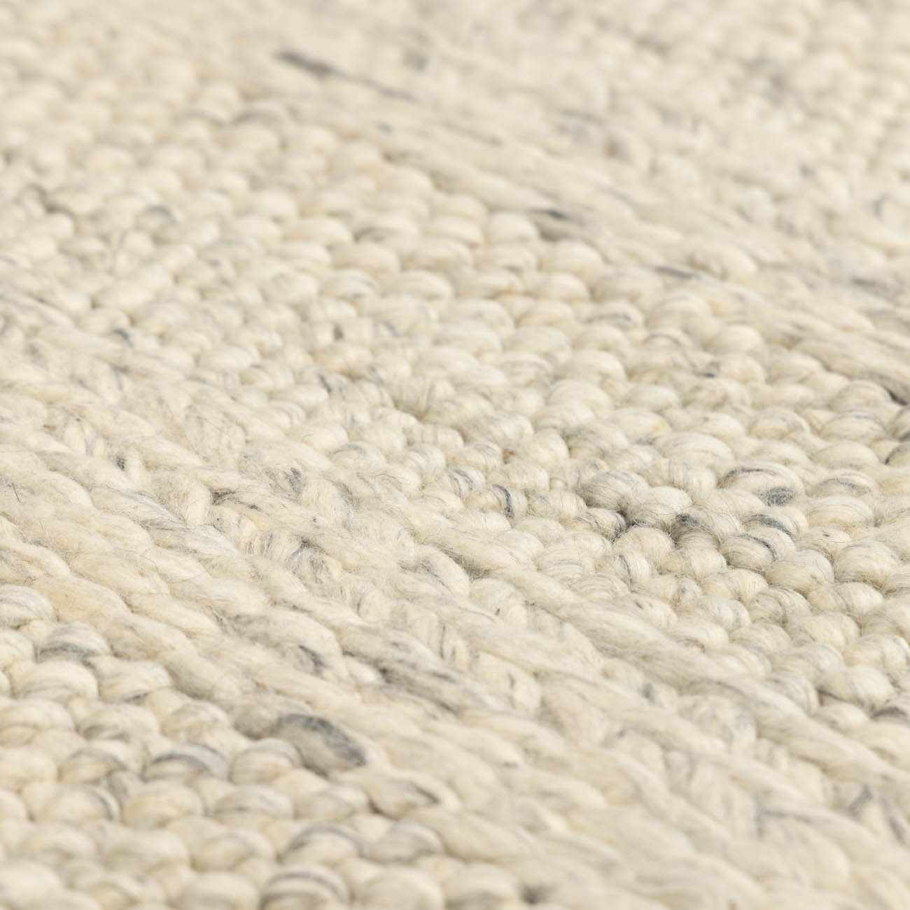 Hanlontown Premium Hand Woven Wool Area Rug