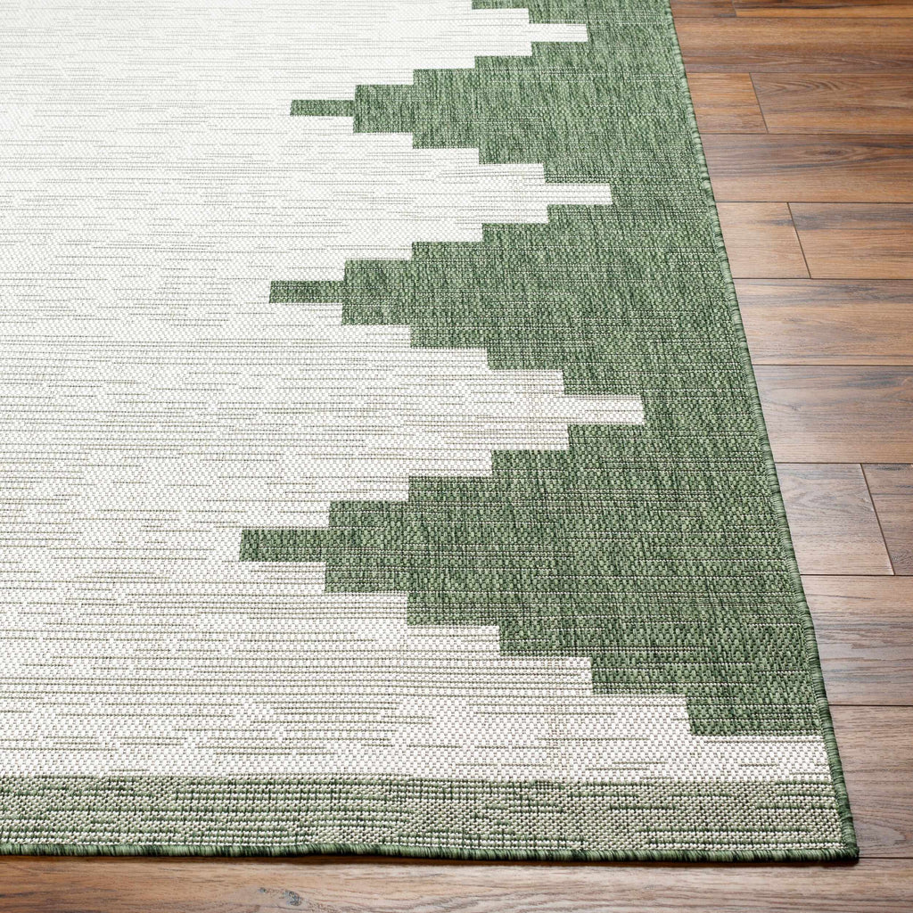 Djugun Green Performance Outdoor Rug