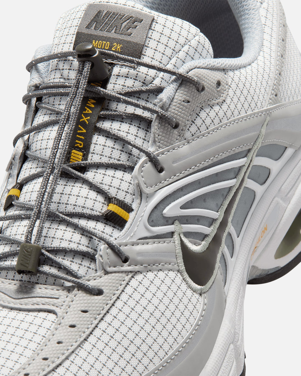 Nike Air Max Moto 2K