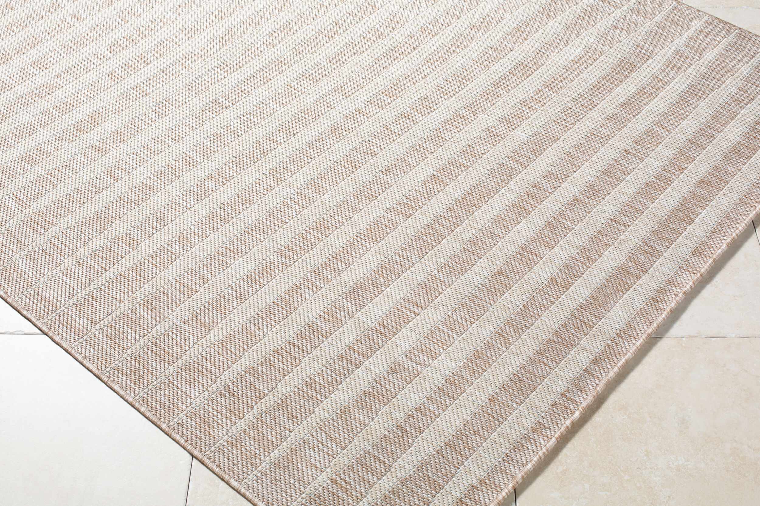 Agave Outdoor Machine Woven Galey Alix x LIVABLISS GAAG-2300 Area Rug
