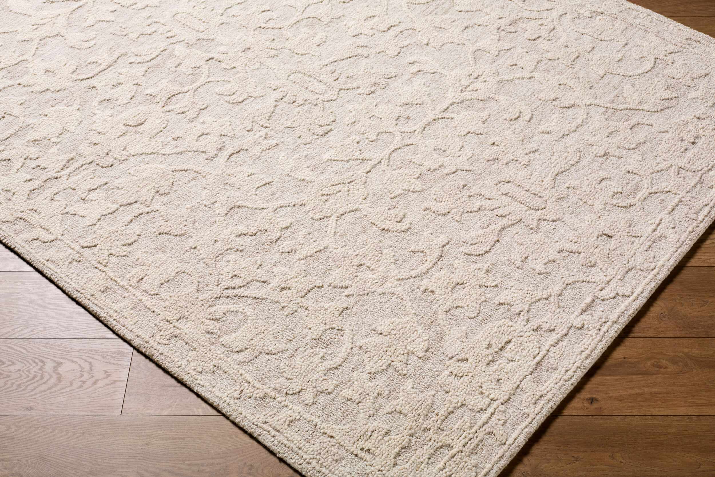 Hiromi Cugydu Traditional Handmade Area Rug