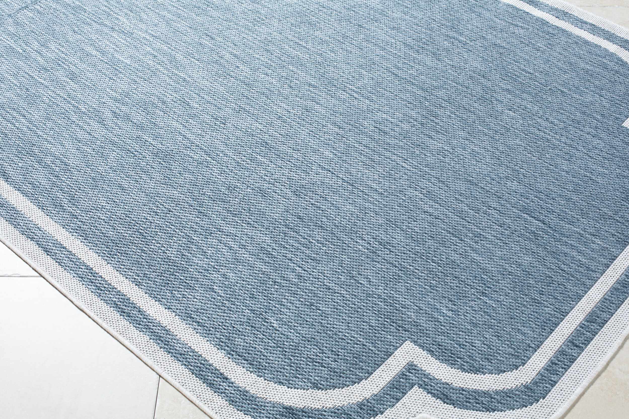 Arnola Outdoor Area Rug